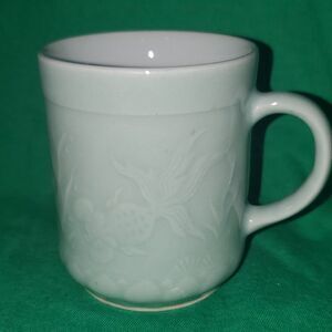 Vintage Longquan Celadon Koi Carp Fish Tea Coffee Cup 8 0z.